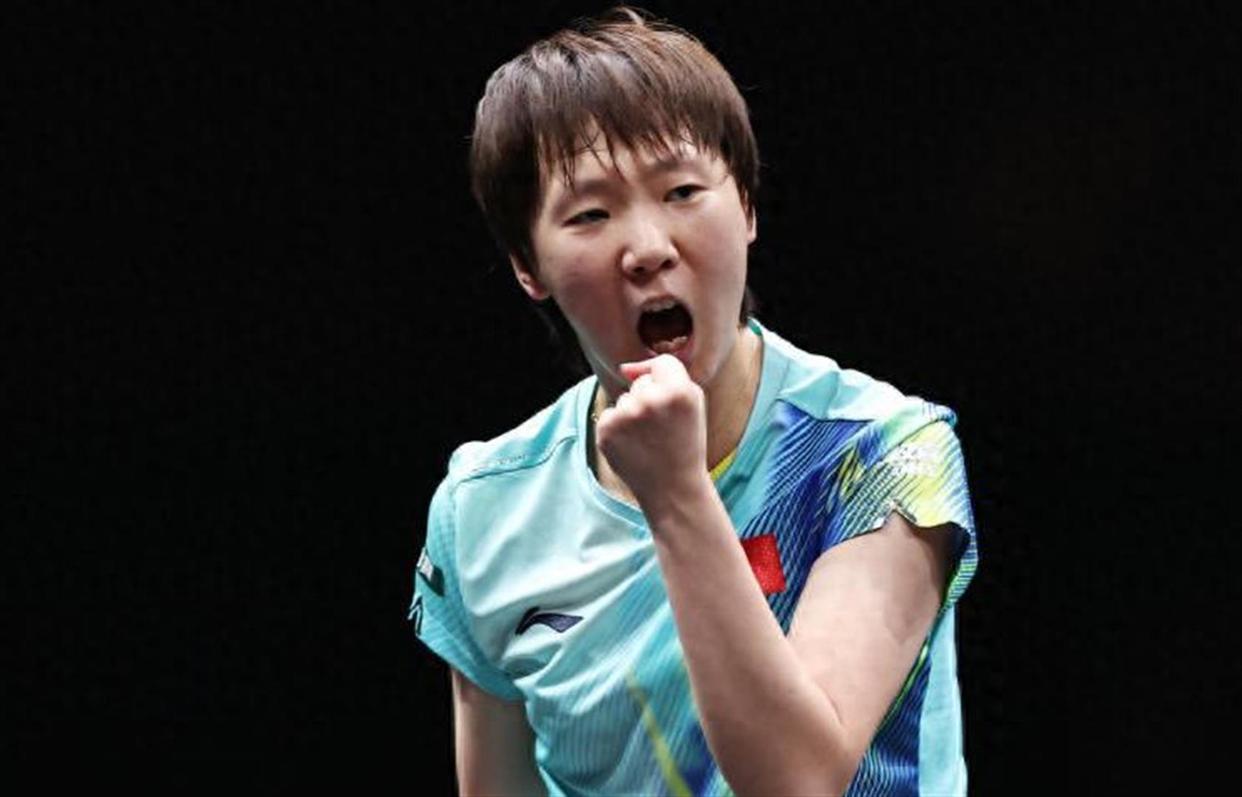 王曼昱4-0零封日本强敌佐藤瞳登顶，助力国乒2金收官WTT中国大满贯