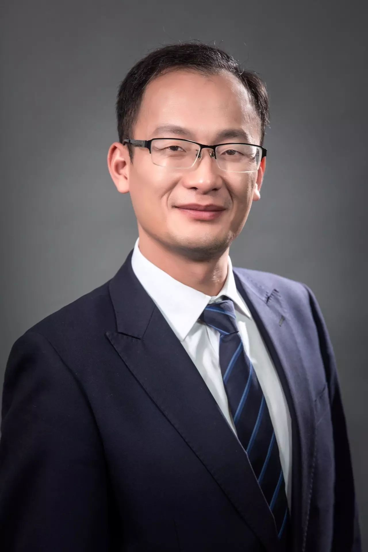 官宣了ff任命陈雪峰为中国区ceo