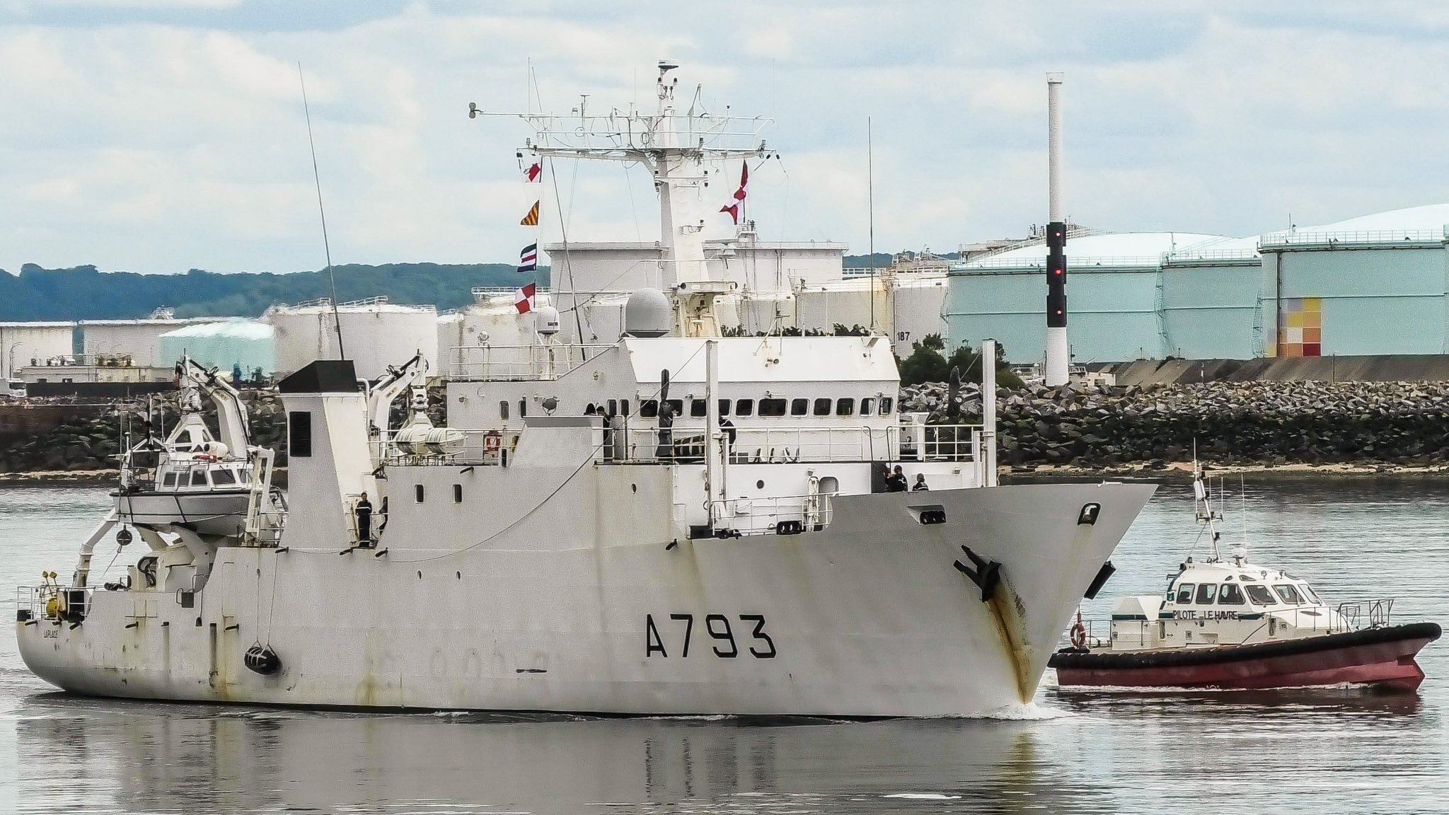法国海军1988年建造的航道测量船拉普拉斯号a793