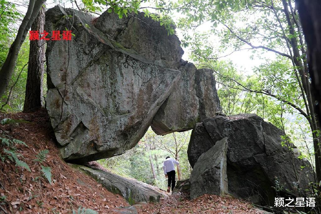 宁波三处天然石头门,大自然的奇观,隐藏在山水之间|石门|大自然|古道_新浪新闻