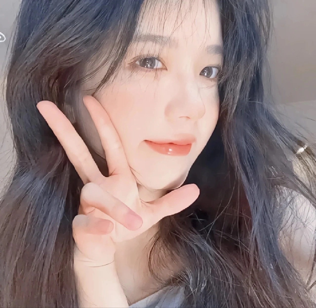 甜美女生头像_高清图集_新浪网