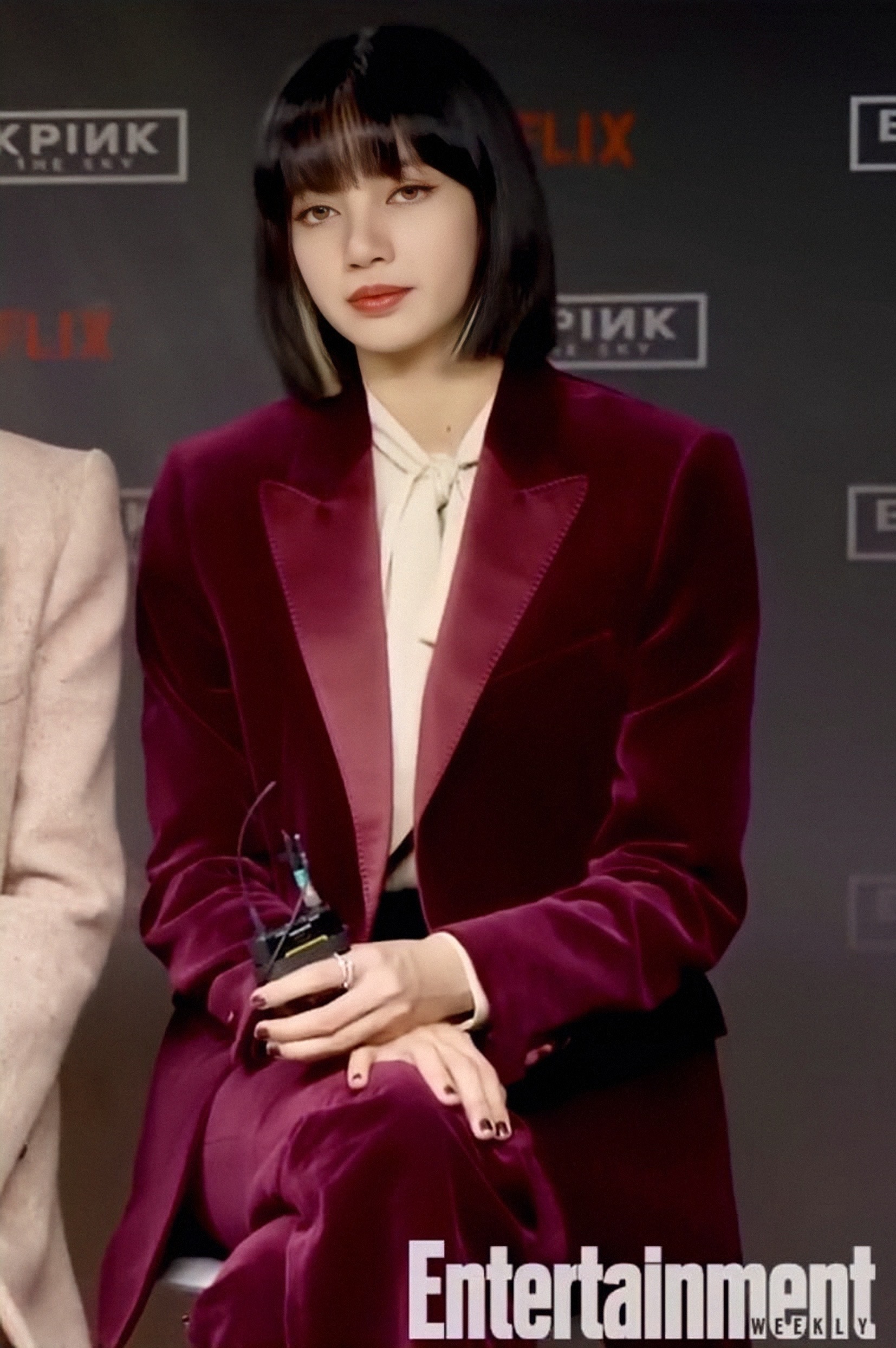 lisa发型美到我了一眼万年