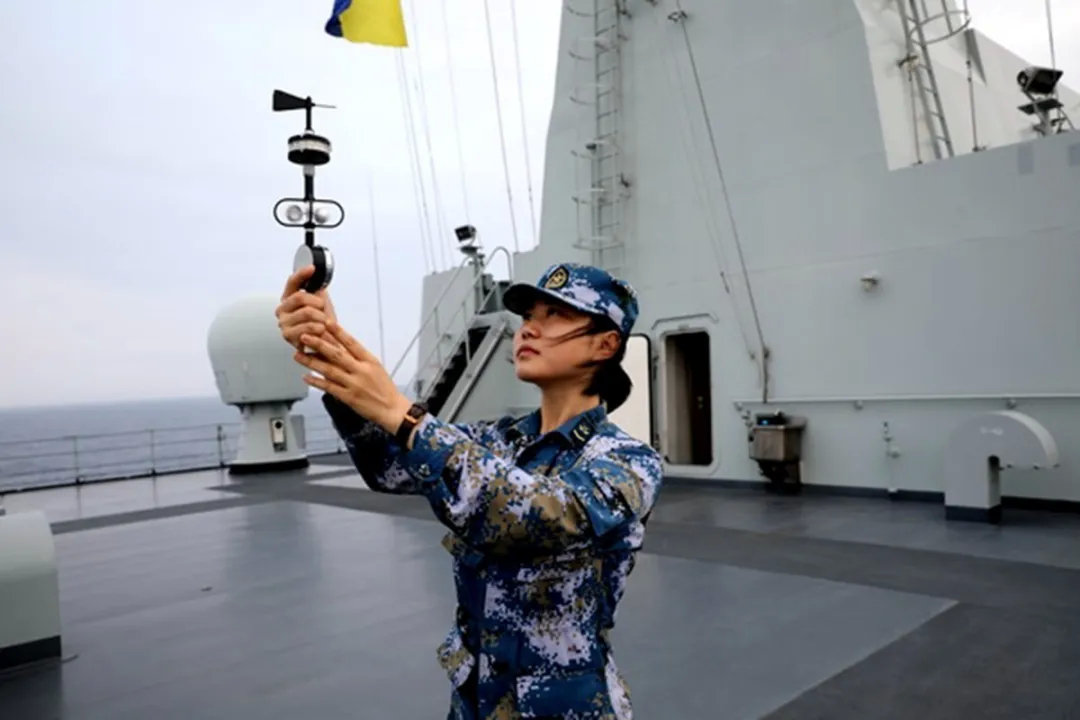 海军小姐姐