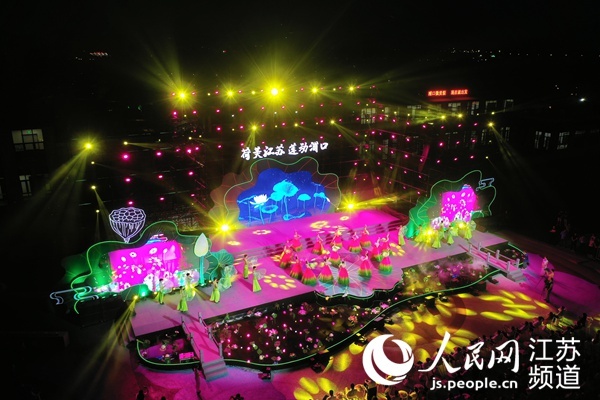 江苏首届荷花节在南京浦口开幕 可赏800余种花