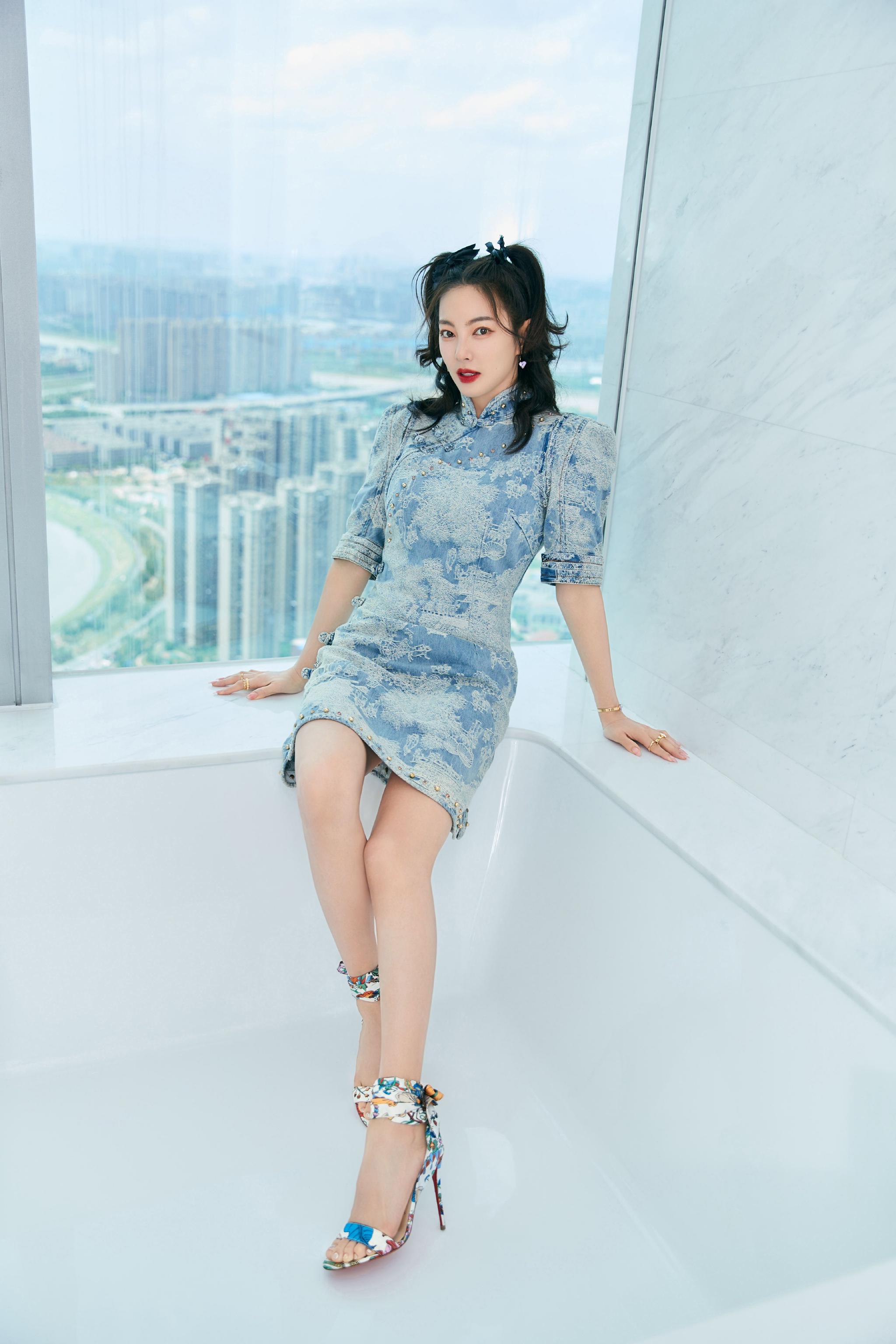 张雨绮高跟凉鞋美jio