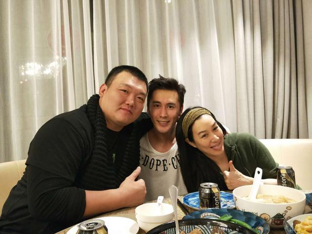 张君龙机会来了!泰森复出战对手成谜,张君龙有望为国争光