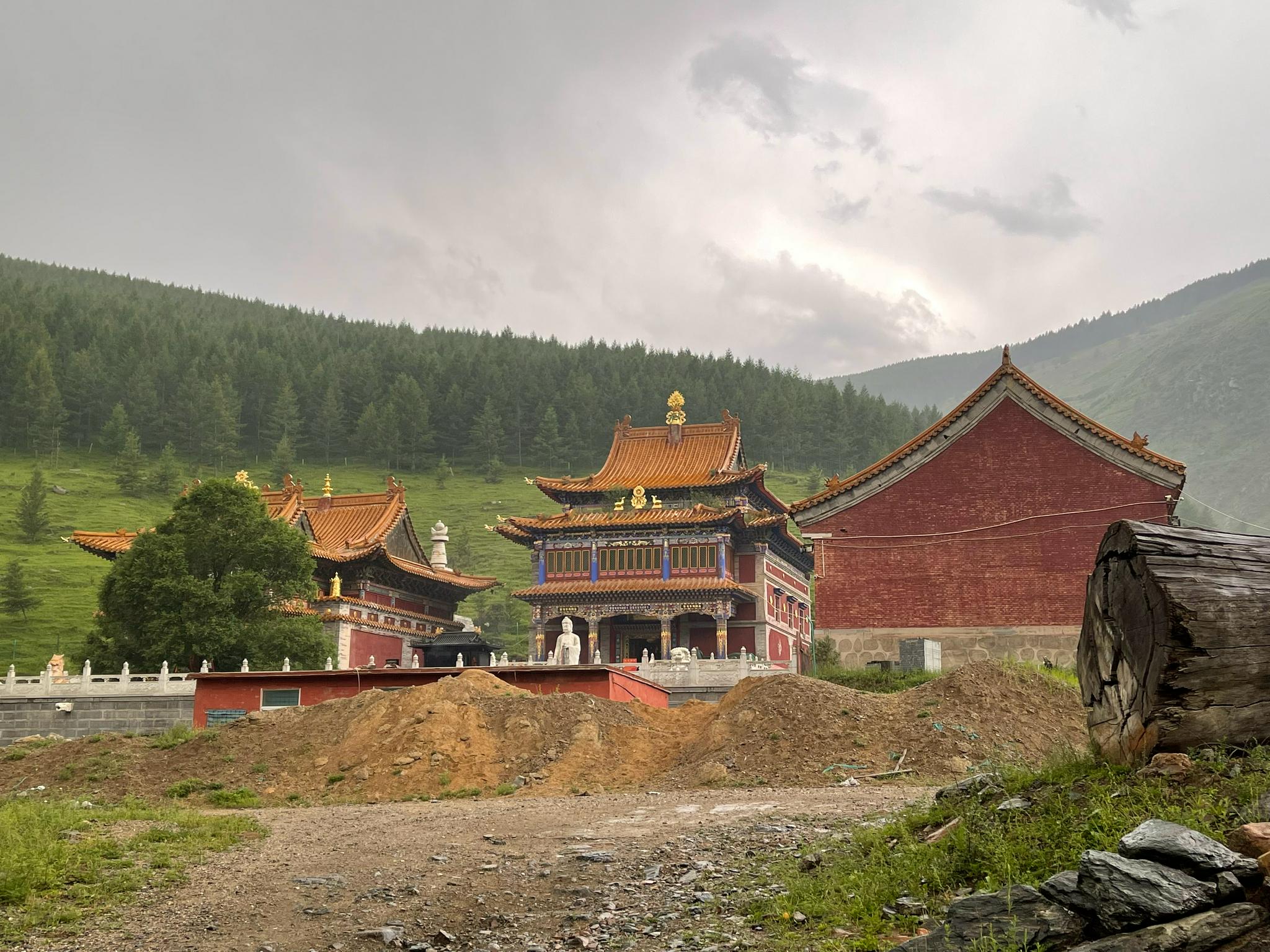 清晨,雨中的五台山·瑞应寺_高清图集_新浪网