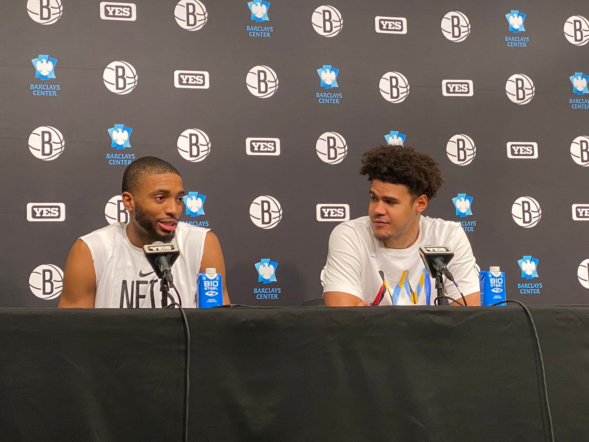 篮网新援首秀惊艳全场引爆巴克莱中心