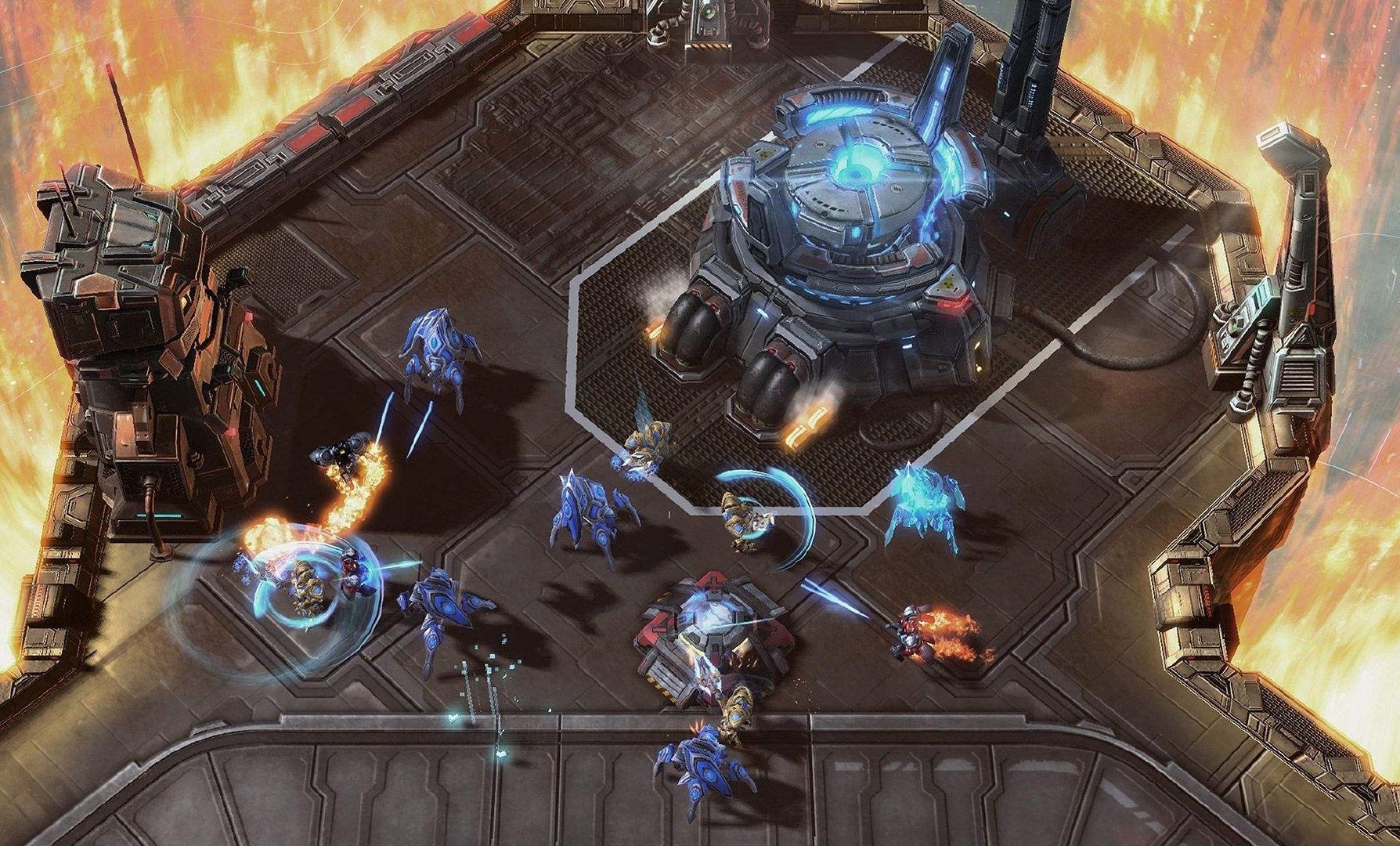 千万别想《星际争霸3》了,暴雪把坑都给填了,不可能再有续作了