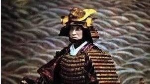 日本武士的前世今生:时代的产物终走向消亡|武士道|历史|阶层|文化|精神_新浪新闻