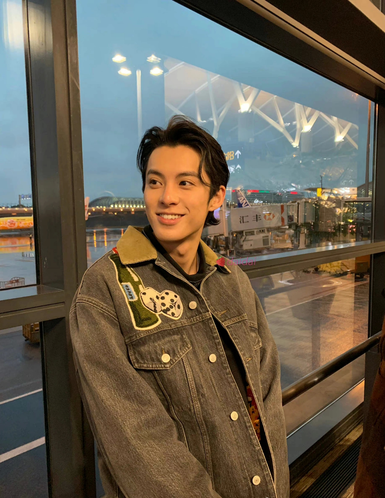 王鹤棣日常照片合集