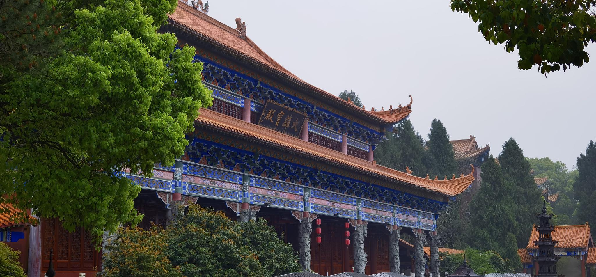 新的一天开始啦5点起床6点吃早餐他们叫早斋