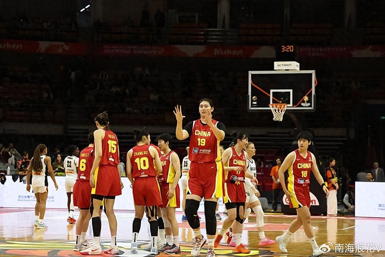 不是韩旭，不是李月汝！比利时主帅赞中国队1人：篮下功夫很出色