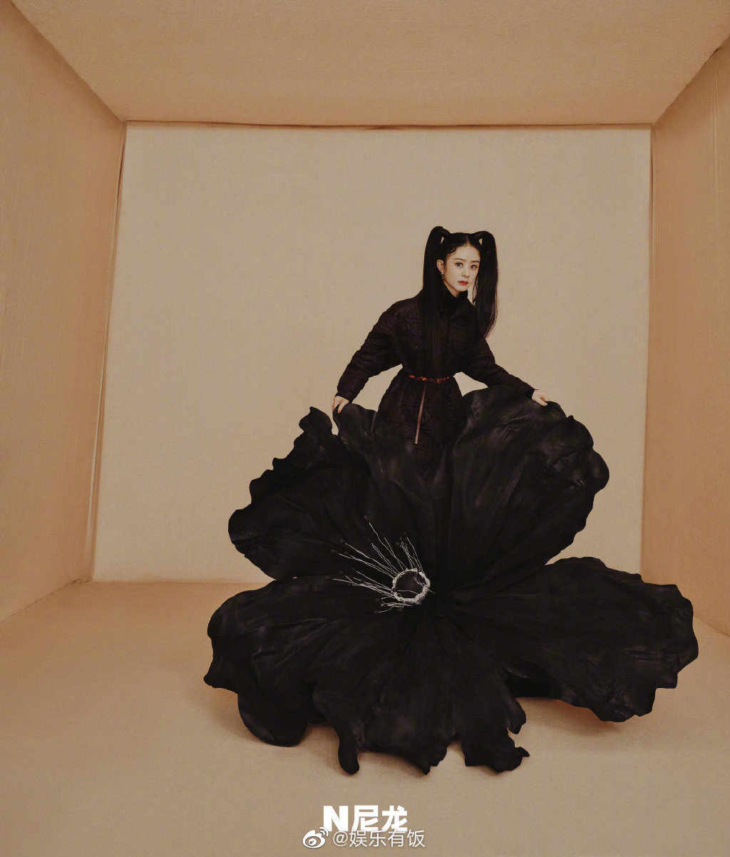 赵丽颖 《nylon尼龙》九月刊封面大片曝光……__财经头条