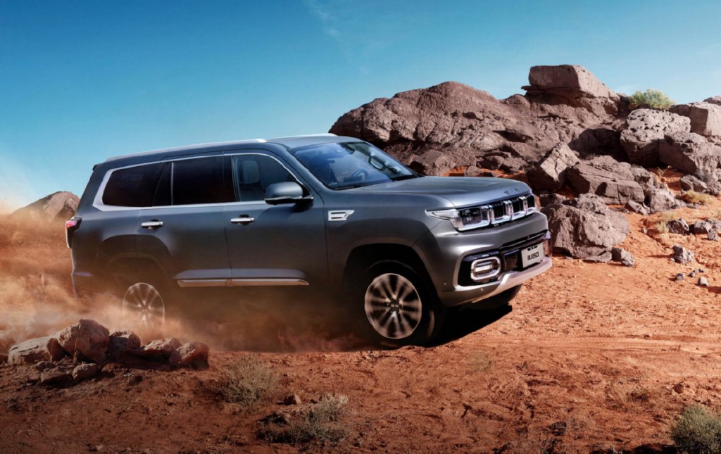 但是车型版本丰富的bj40没能带领北京越野傲立于越野suv领域的潮头