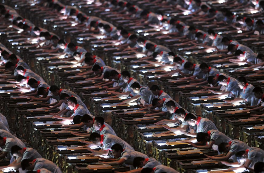 百年瞬间220休闲区蓝鸢梦想 - Www.slyday.coM