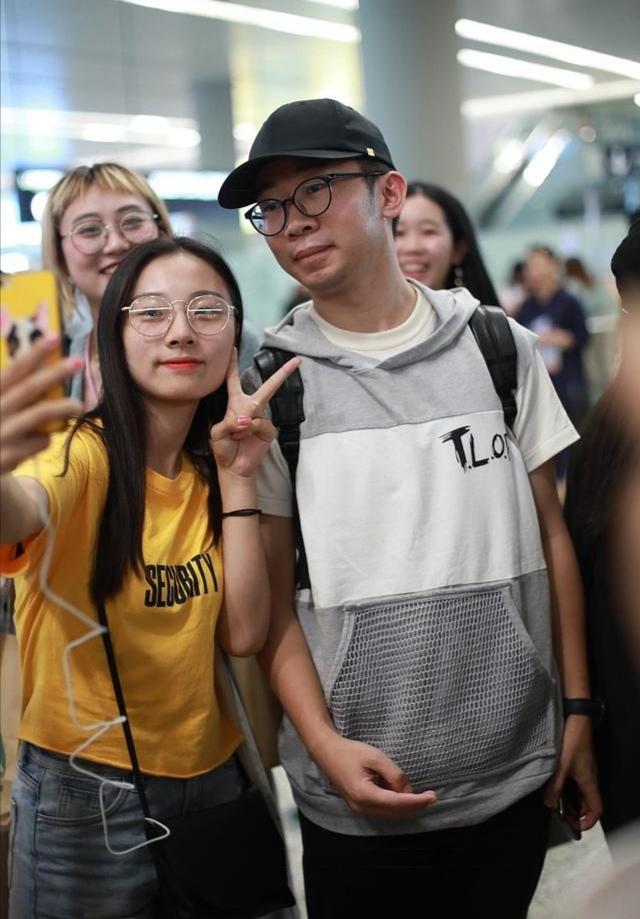 敬佩!著名作家:呼吁将杨迪逐出娱乐圈,以免误导青少年婚姻观