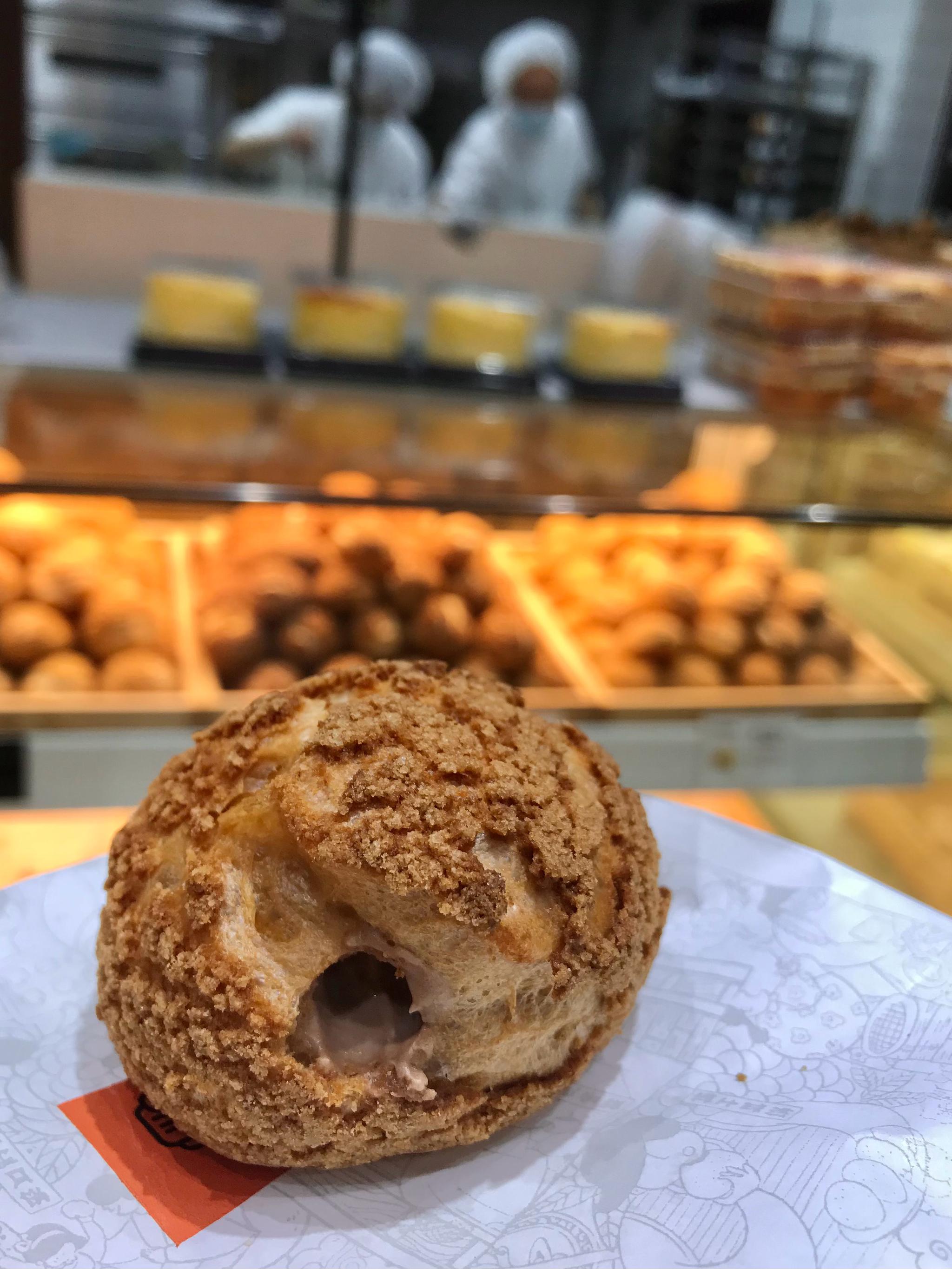 巧克力奶油泡芙 一定要奶而不油 老式糕点蛋黄酥 一定要酥酥不淡