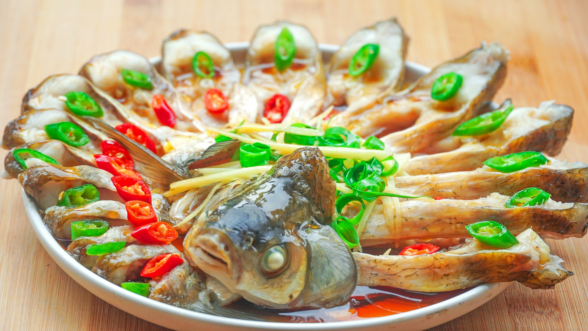 不管蒸什么鱼,这个步骤都不能省!鱼肉细嫩无腥味,赶快学学吧休闲区蓝鸢梦想 - Www.slyday.coM 不管蒸什么鱼,这个步骤都不能省!鱼肉细嫩无腥味,赶快学学吧休闲区蓝鸢梦想 - Www.slyday.coM