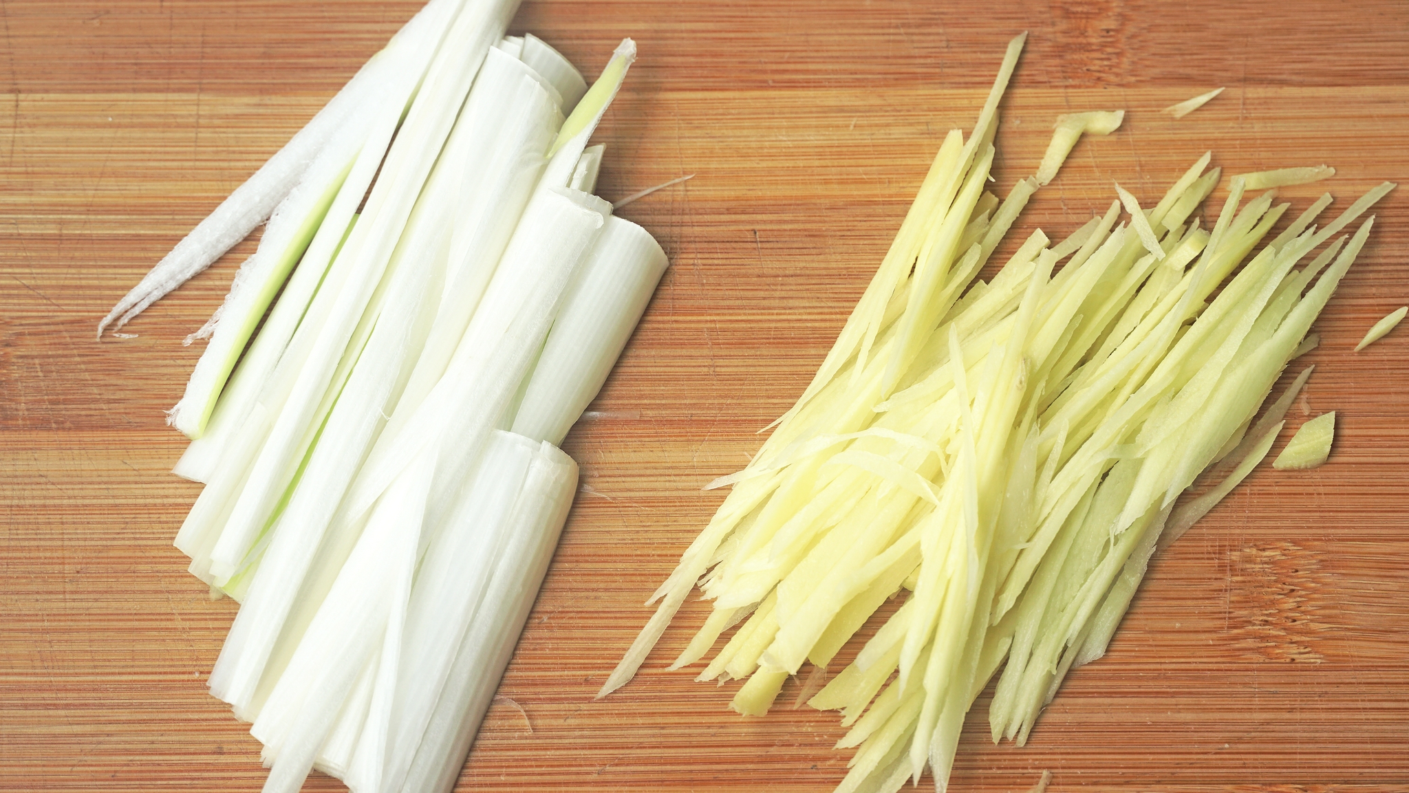 不管蒸什么鱼,这个步骤都不能省!鱼肉细嫩无腥味,赶快学学吧休闲区蓝鸢梦想 - Www.slyday.coM 不管蒸什么鱼,这个步骤都不能省!鱼肉细嫩无腥味,赶快学学吧休闲区蓝鸢梦想 - Www.slyday.coM