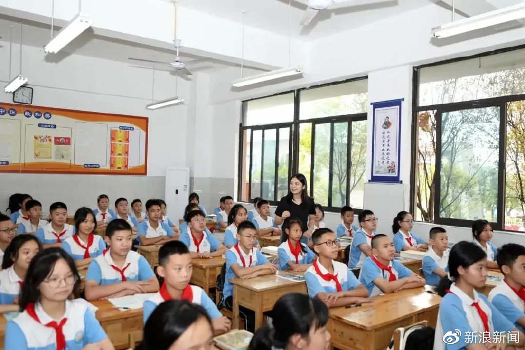 每15个学生会有1个老师，千万人考教师资格证是好事吗？休闲区蓝鸢梦想 - Www.slyday.coM