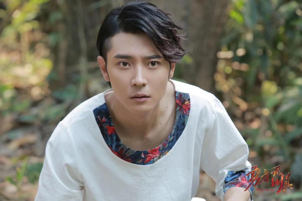 张丹峰《勇者无惧》高燃收官 铸就热血致敬英雄__财经头条