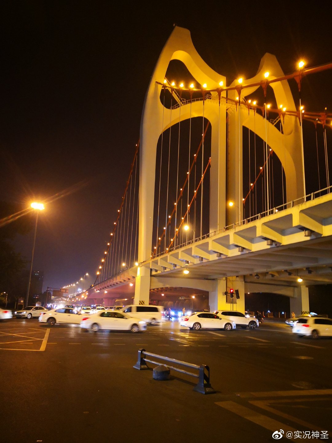 分享成都市晚上的美景灯光璀璨灯火通明