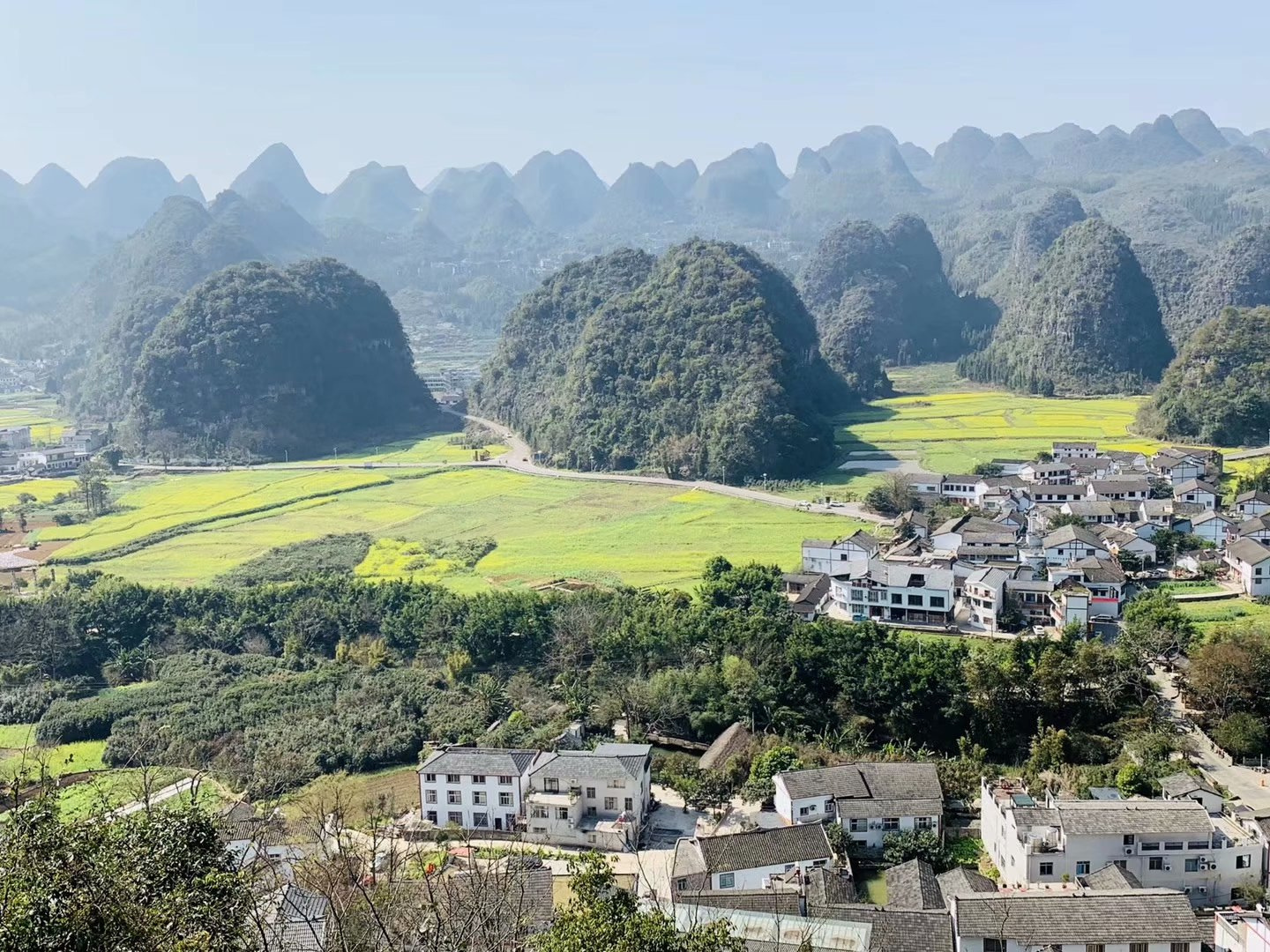 天下奇观万峰林,层峦叠嶂,万峰林属于中国西南喀斯特地貌_高清图集