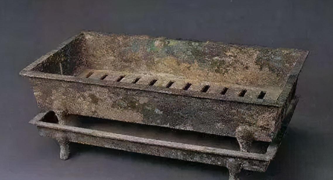 济源市出土汉代烤炉,经过研究,当时的古人喜欢"烤"这三种美食