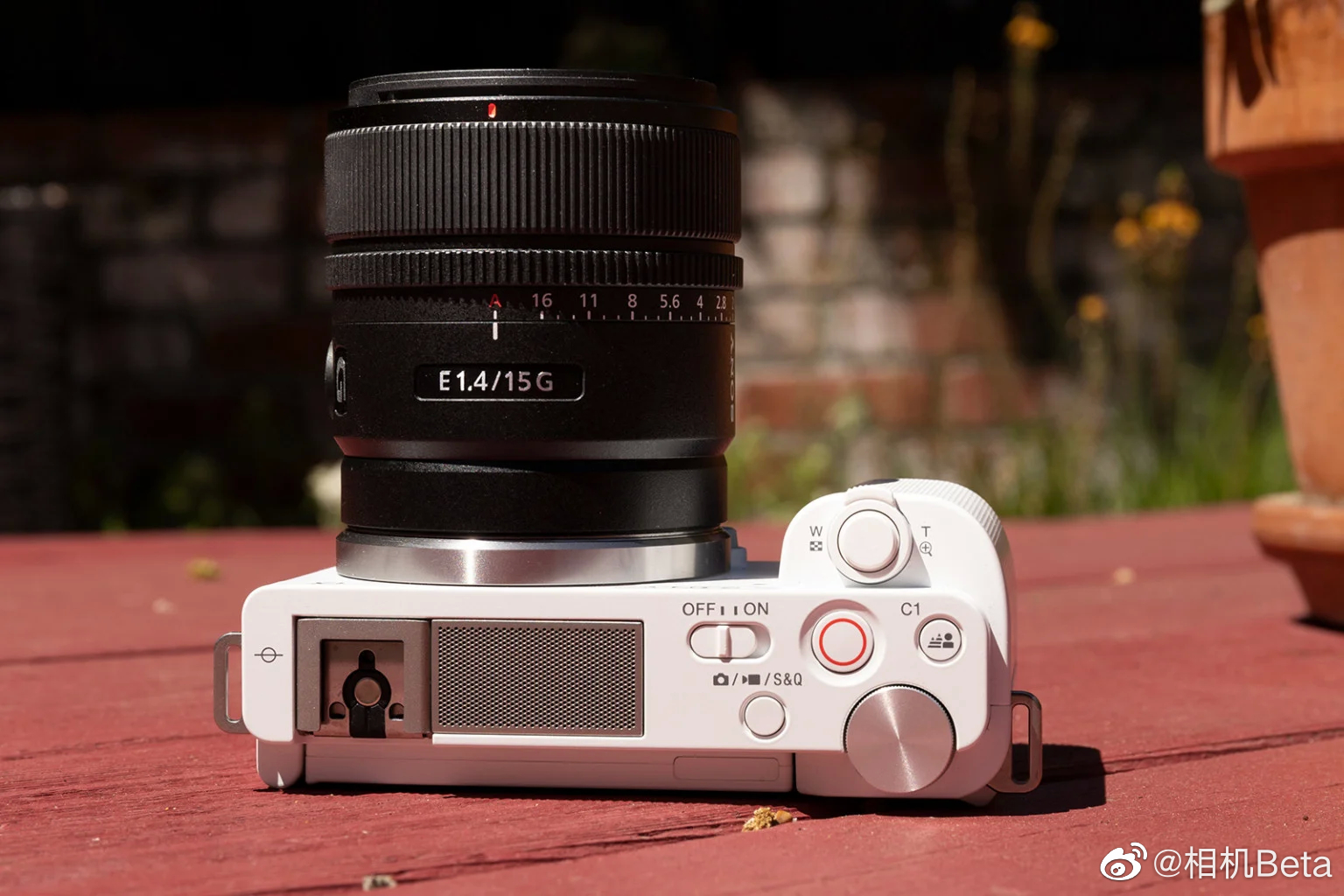 索尼三枚e卡口镜头1020mmf4pz15mmf14