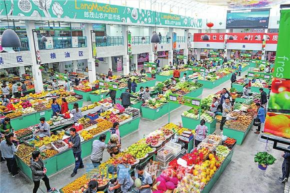 济南:上百种蔬菜不缺货,价格平稳涨幅不大|蔬菜|市场|济南_新浪新闻