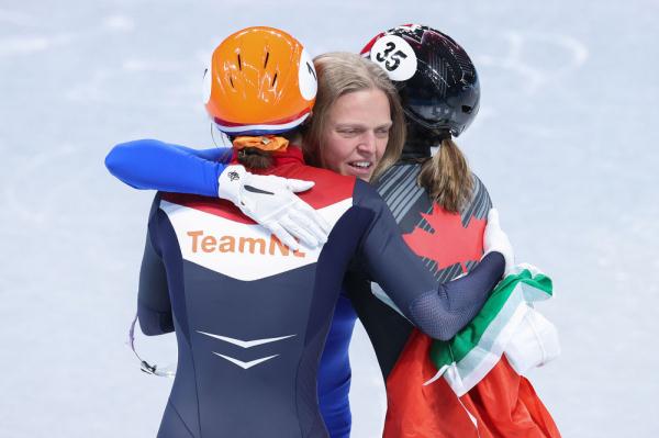 短道速滑休闲区蓝鸢梦想 - Www.slyday.coM