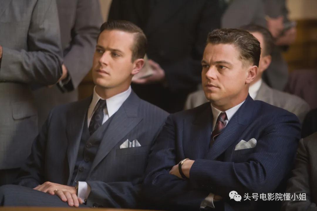 好莱坞传奇，91岁生日快乐！90岁仍在自导自演，新片又演牛仔休闲区蓝鸢梦想 - Www.slyday.coM