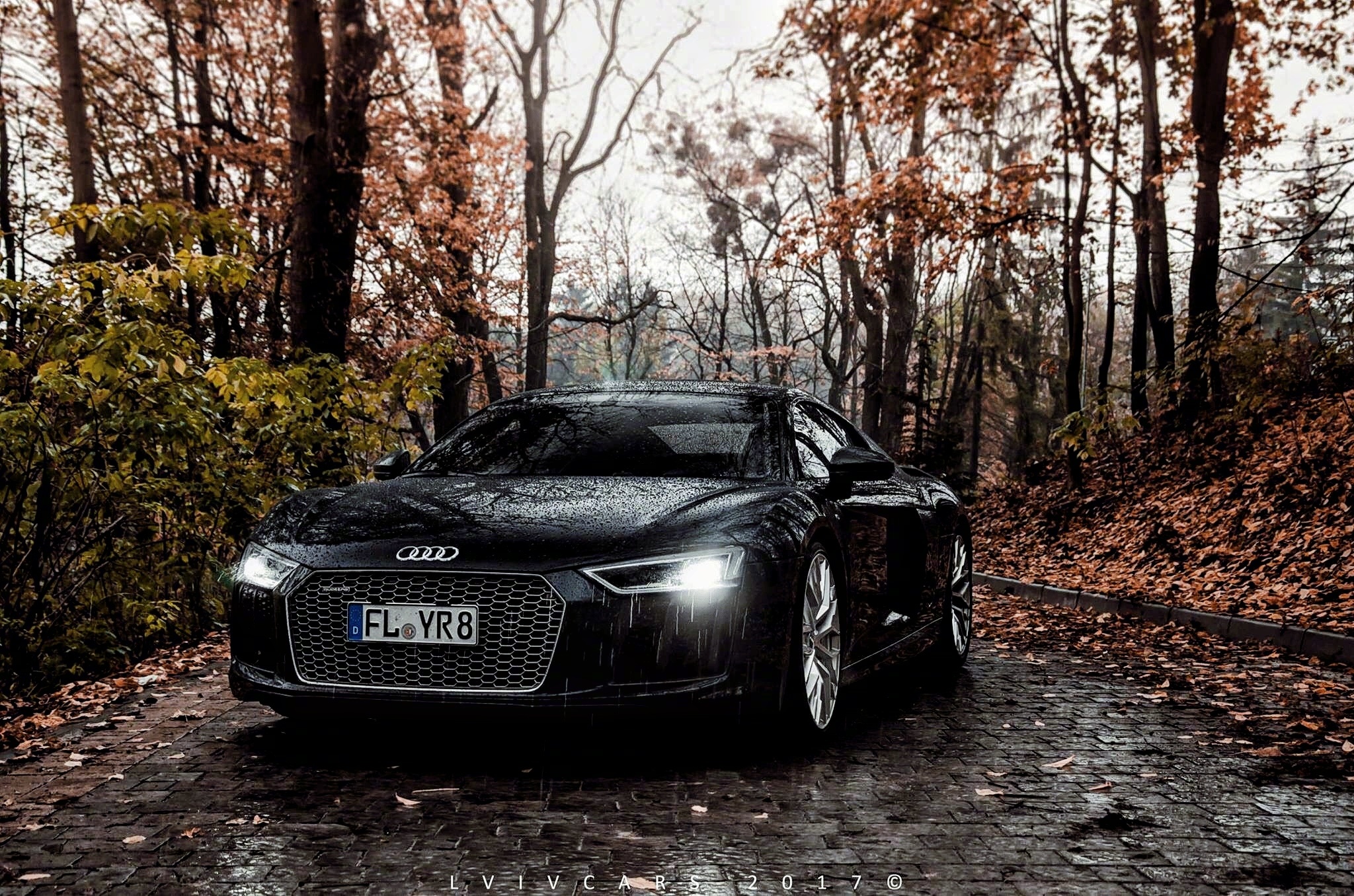 黑武士奥迪r8一枚__财经头条