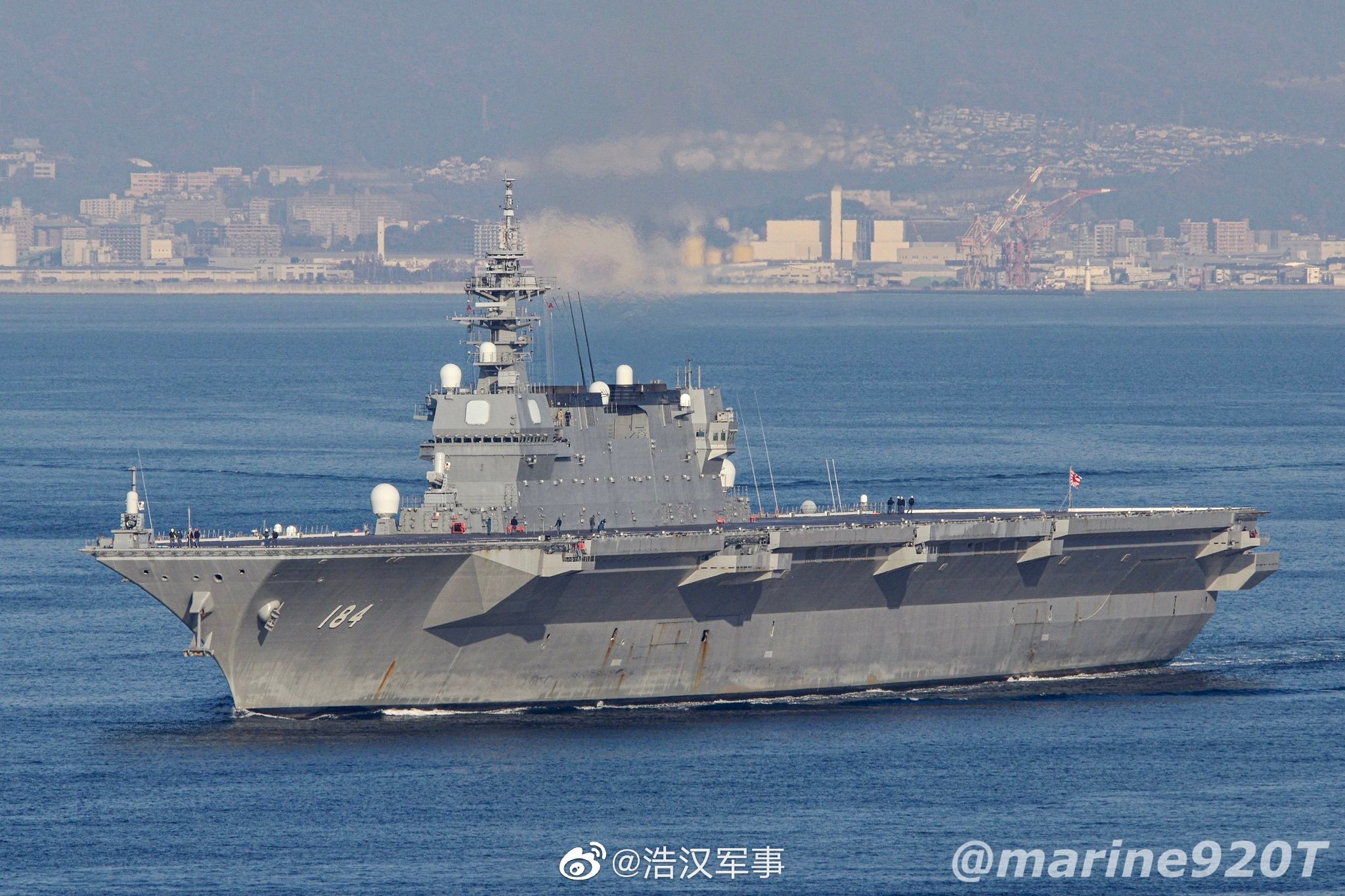 日本海上自卫队"加贺"号航母出港_高清图集_新浪网