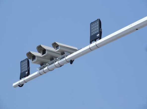 4种违章摄像头每种功能都不一样遇上要注意了