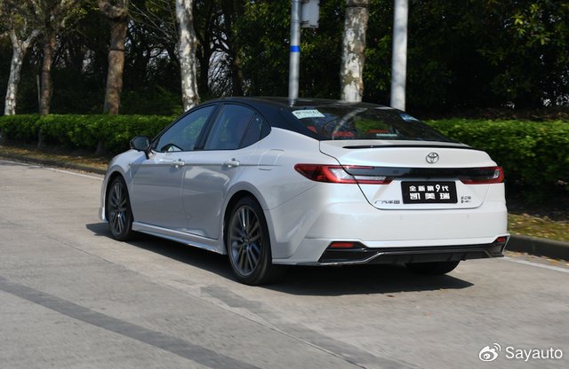 试驾第9代凯美瑞换车新选择20万多项配置同级领先