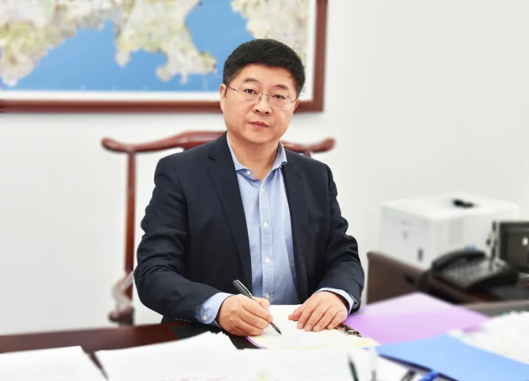 李鸿雁青岛高新区管委主任周二(12月22日)关注:上合示范区管委全面