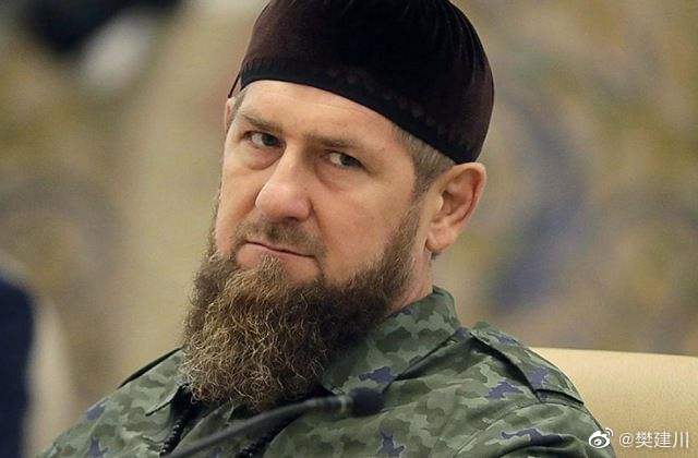 车臣武装头目卡德罗夫,公开指责俄军上将司令指挥不力……__财经头条