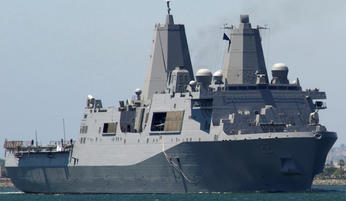 先进舰船代表圣安东尼奥级船坞运输舰造价不菲性能值得借鉴