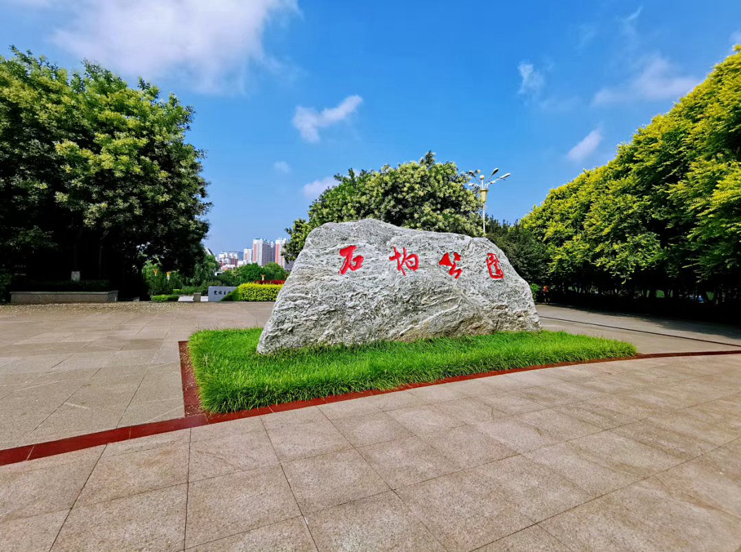 新手如何用600元在4小时内完成一条龙服务?