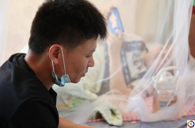 13岁女孩突患血癌危在旦夕,后妈不离不弃,称:没有她家就不完整休闲区蓝鸢梦想 - Www.slyday.coM 13岁女孩突患血癌危在旦夕,后妈不离不弃,称:没有她家就不完整休闲区蓝鸢梦想 - Www.slyday.coM