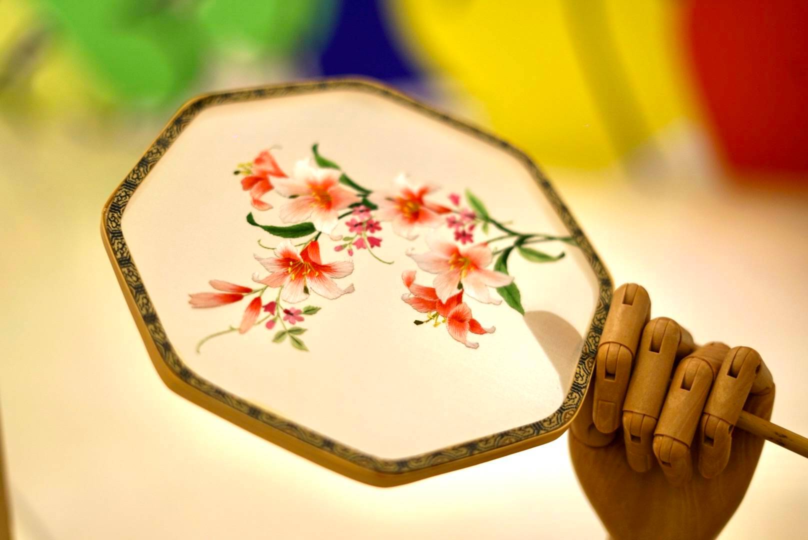 北京cbd中心的非遗手艺快闪市集,体验贵州扎染,淘文创好物|快闪|贵州|