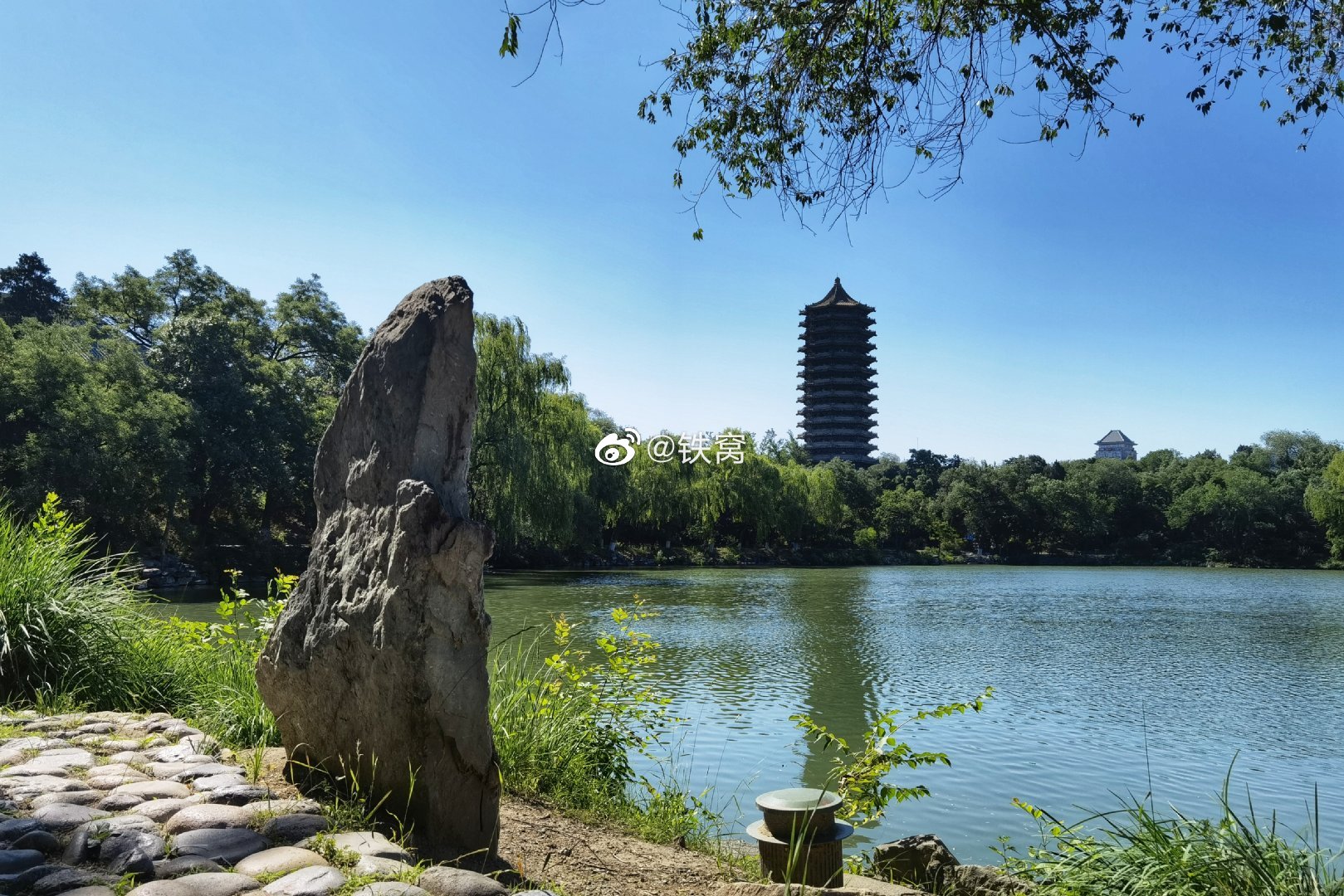 北大未名湖畔_高清图集_新浪网