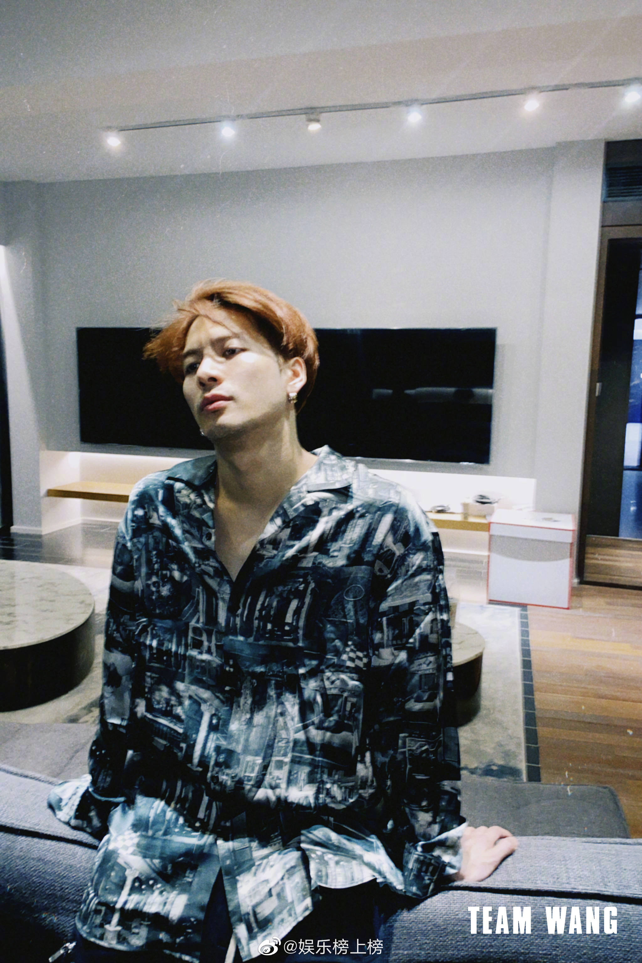 王嘉尔正面刚太霸气了回怼11月份夜店八卦