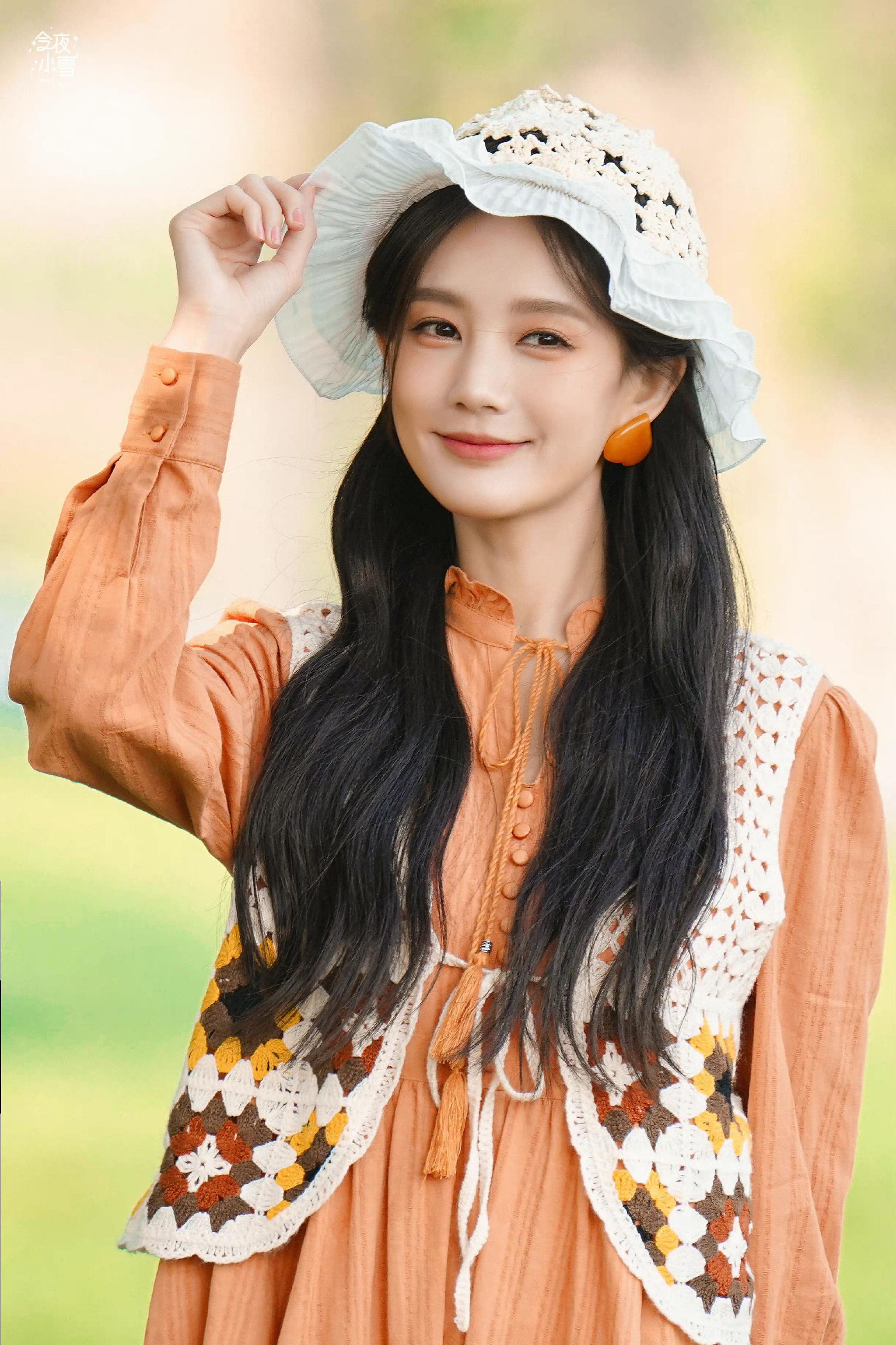 李一桐～笑起来真的超级无敌!__财经头条