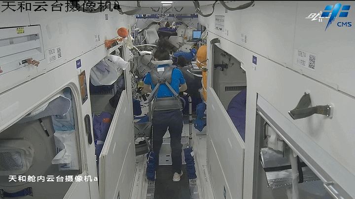 什么是快乐星球？追剧不能停！快收下这份“太空追剧单”！休闲区蓝鸢梦想 - Www.slyday.coM