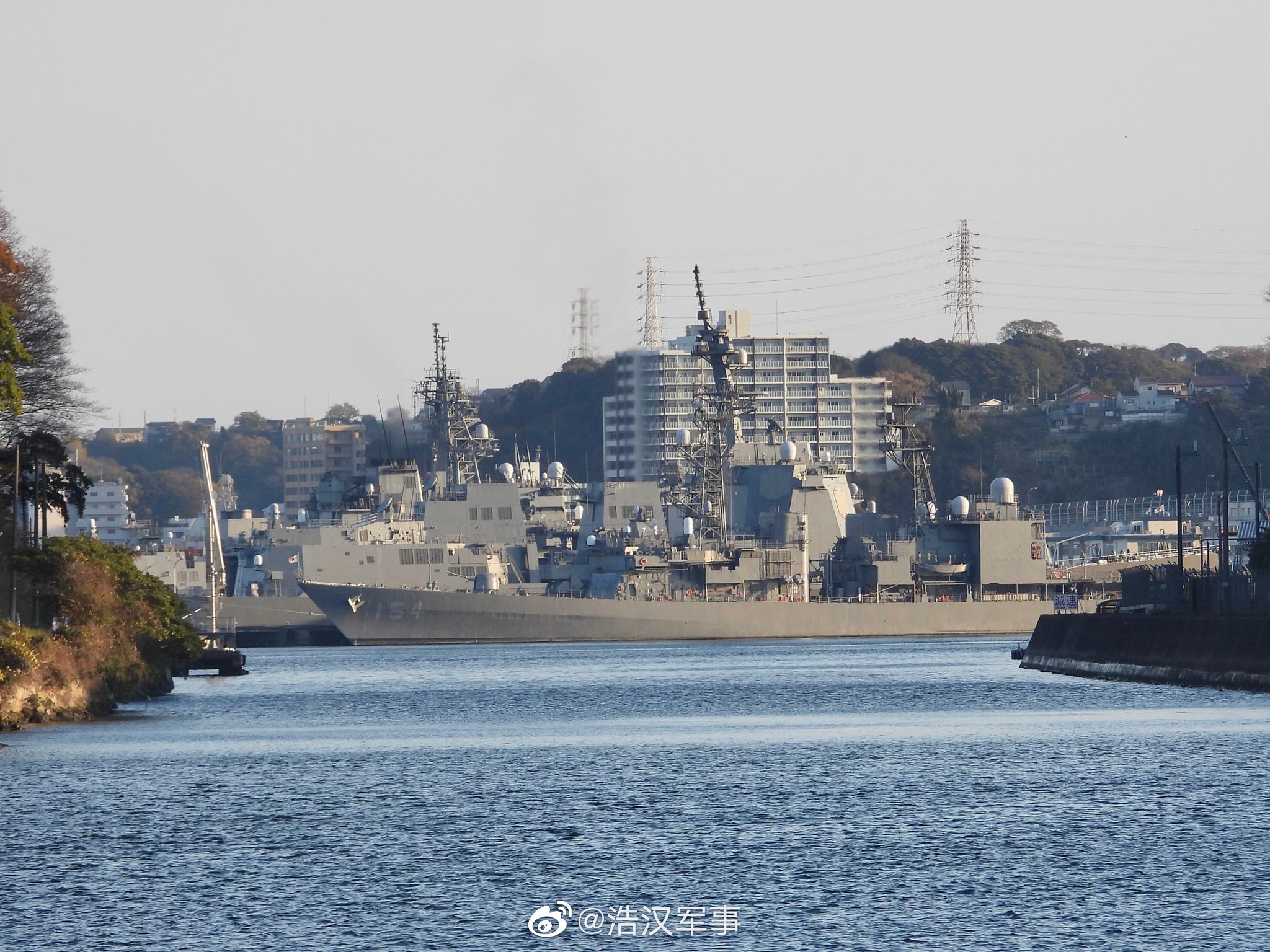 7/ 9一组日本海上自卫队舰只图,朝雾级驱逐舰4号舰 "天雾"号(dd-154)