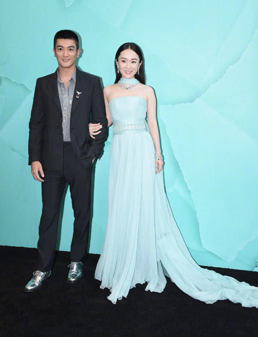 为什么于小彤两任女友都比自己大,他妈妈一句话道破真相!