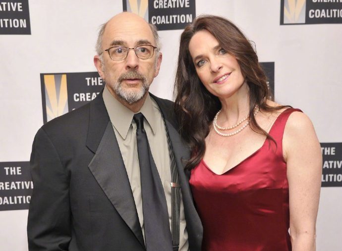 《良医》演员夫妻理查德·希夫,谢拉·柯雷双双感染新冠_高清图集